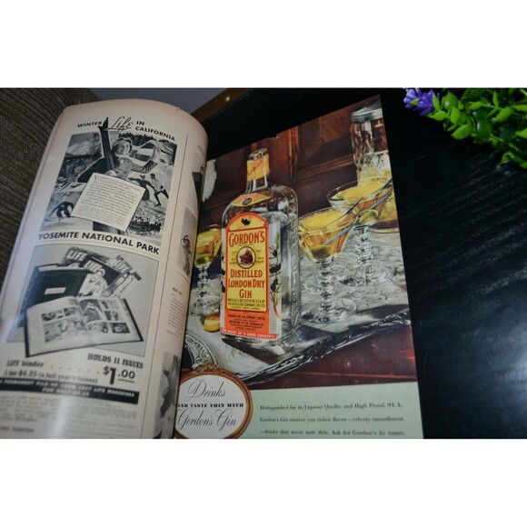 Antique Life Magazine Prettiest in Paradise December 20, 1937 - Picture 5 of 6